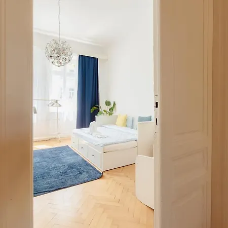 Ivy House With Balcony 아파트 브라티슬라바